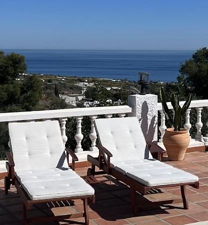 Romantic White Villa -Private Pool ネルハ エクステリア 写真