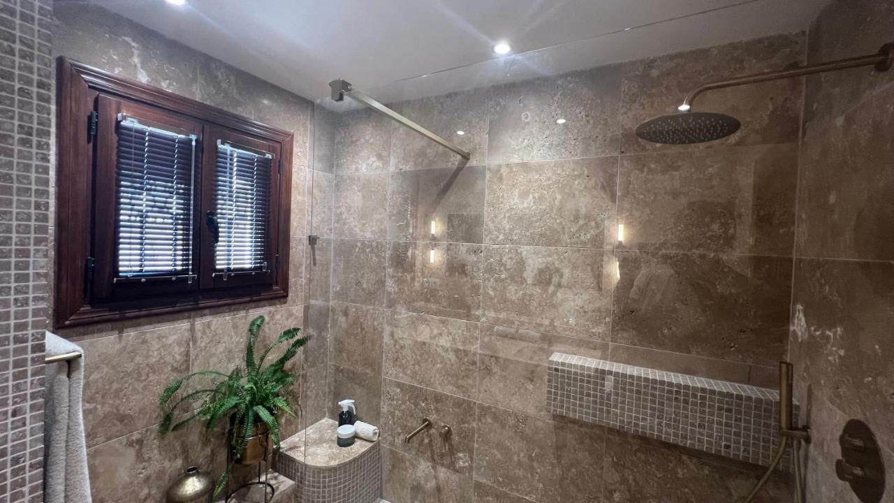 Romantic White Villa -Private Pool ネルハ エクステリア 写真