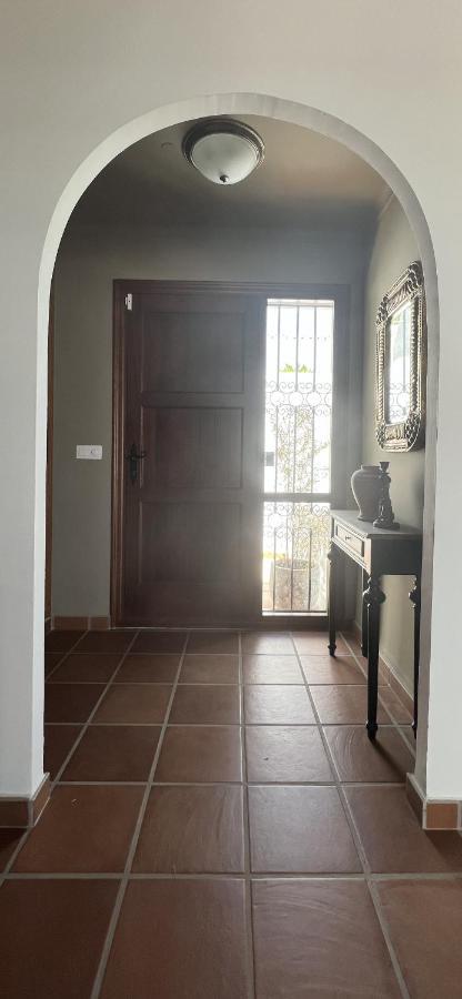 Romantic White Villa -Private Pool ネルハ エクステリア 写真