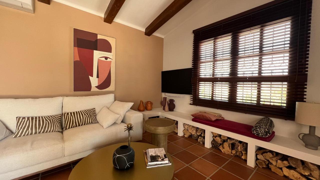 Romantic White Villa -Private Pool ネルハ エクステリア 写真