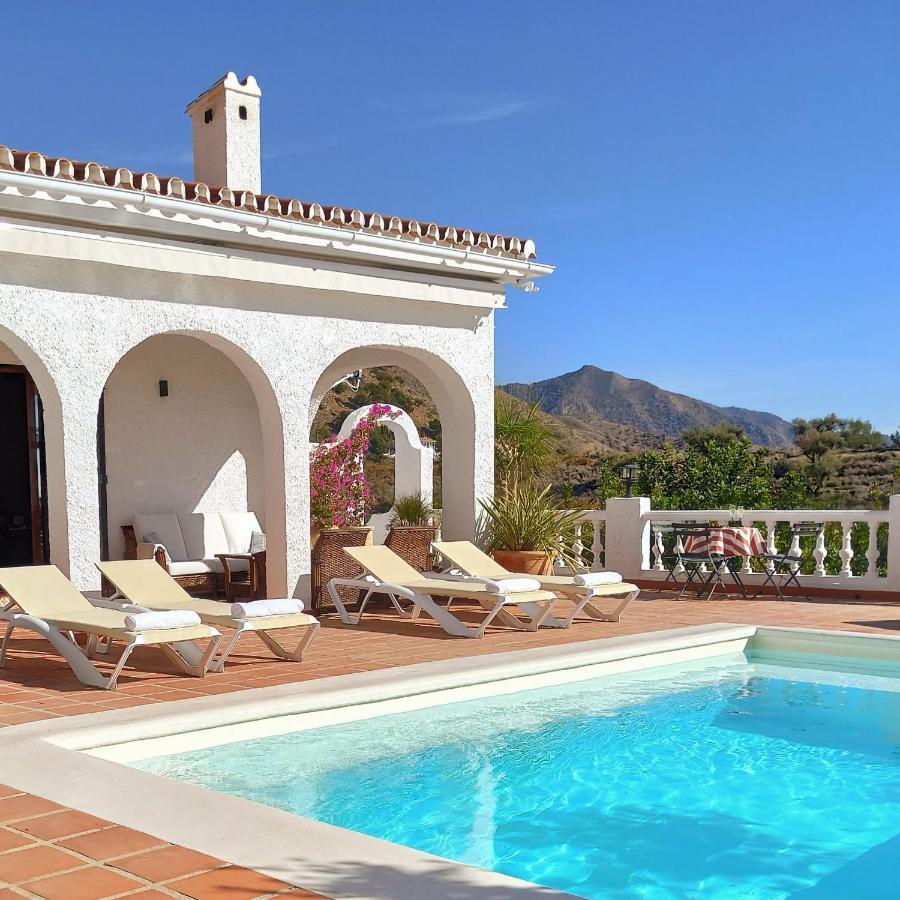 Romantic White Villa -Private Pool ネルハ エクステリア 写真
